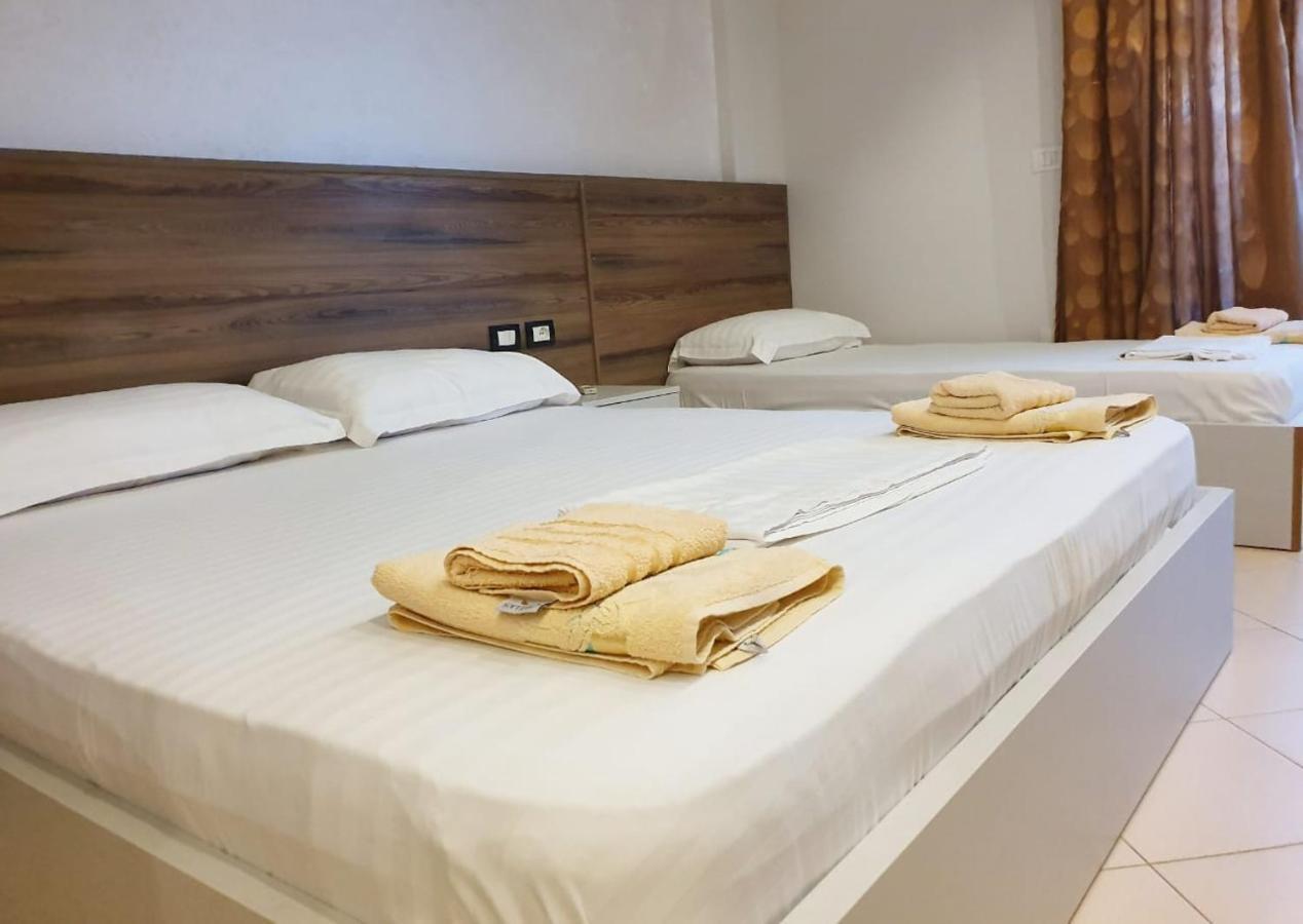 Hotel Kamomil Škalngur Kültér fotó