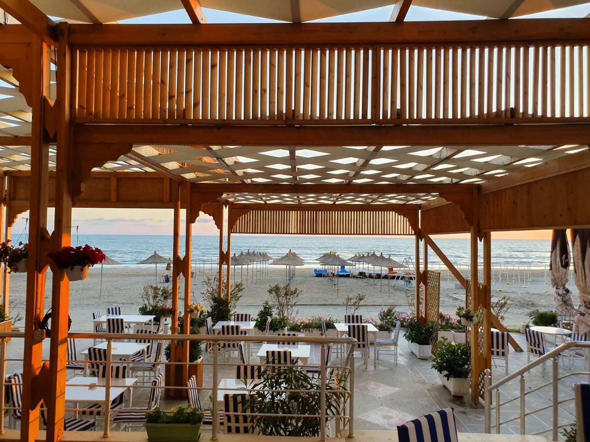 Hotel Kamomil Škalngur Kültér fotó